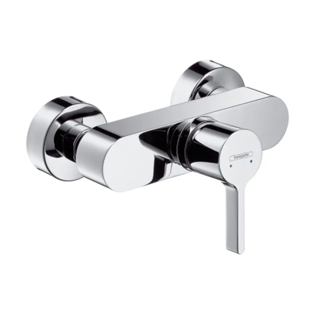 Brausemischer in Chromfinish von Hansgrohe mit zwei Bedienelementen, einem Hebel und zwei runden Wandanschlüssen. Ideal für die Wandmontage in Badezimmern.